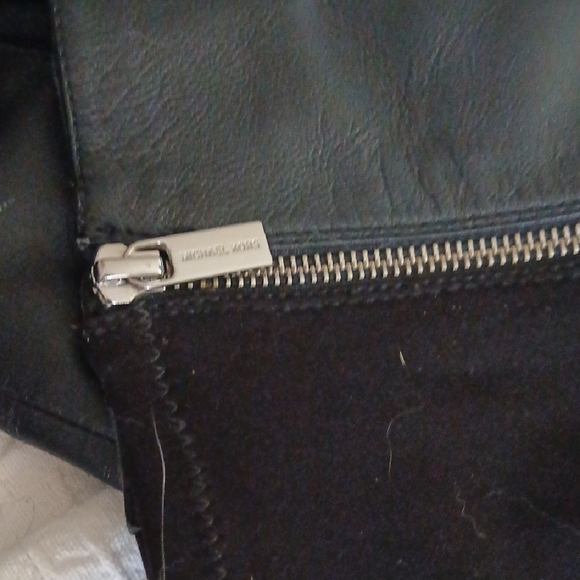 Michael Kors Black Leather Wedge Shoes 7.5 - Picture 3 of 6